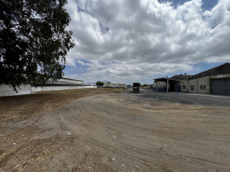 To Let commercial Property for Rent in Parow Industrial Western Cape